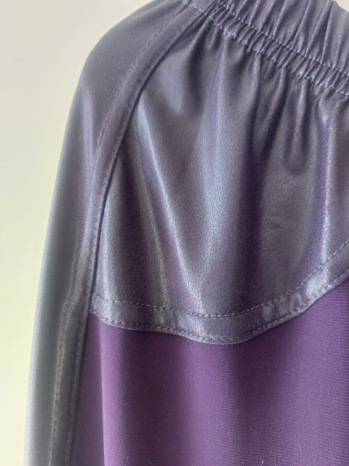 Paarse broek met leren details maat 56.58, Kleding | Dames, Maat 38/40 (M), Paars, Ophalen of Verzenden, Onbekend