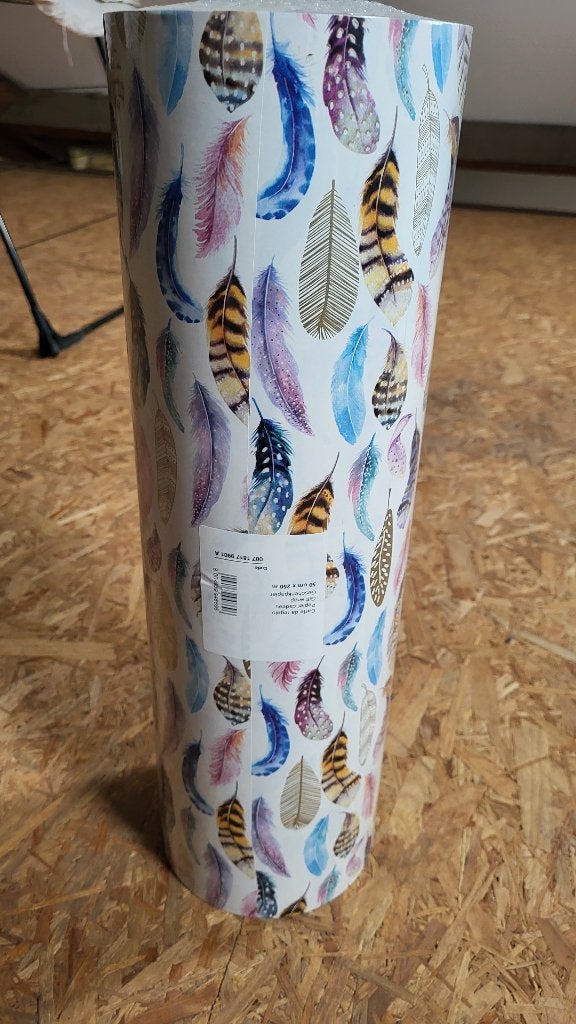 Cadeaupapier nieuwe rol 50 cm x 250 mtr, Diversen, Cadeaupapier, Ophalen of Verzenden, Nieuw