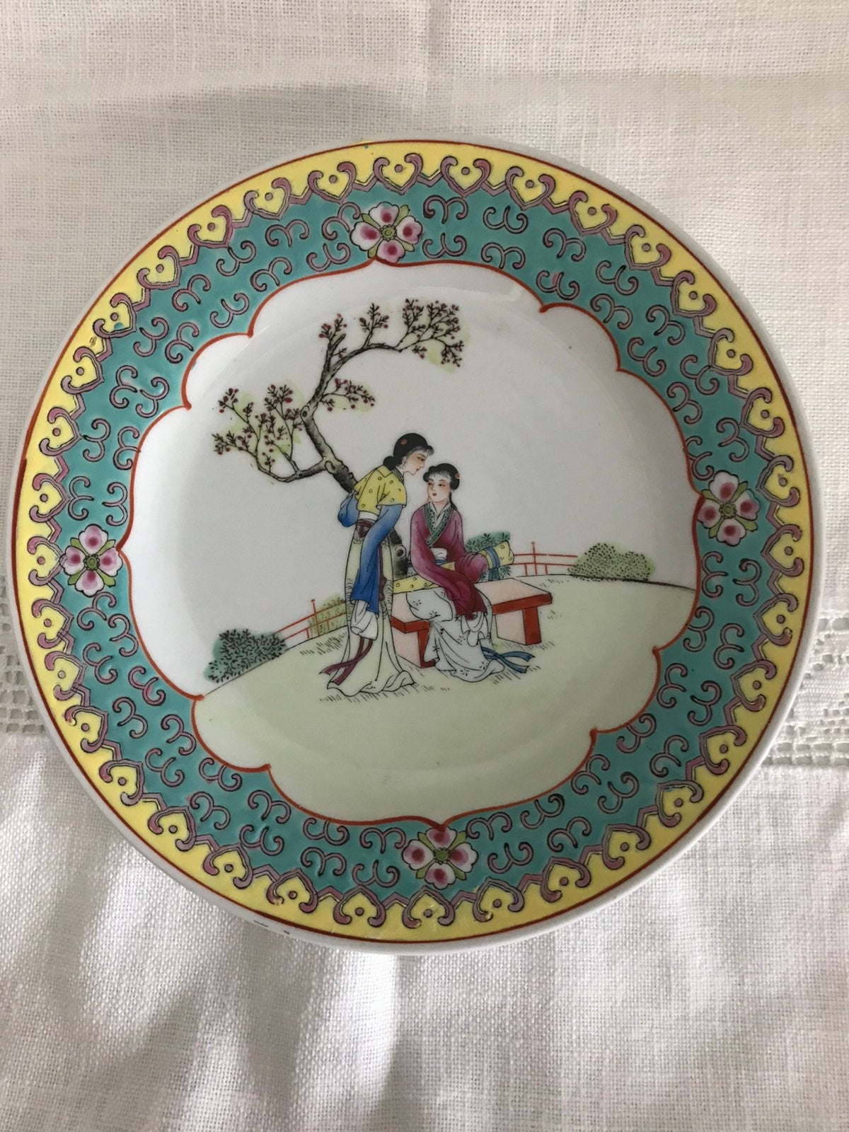 Prachtig Chinese familie Rose bord 2 vrouwen, Ophalen