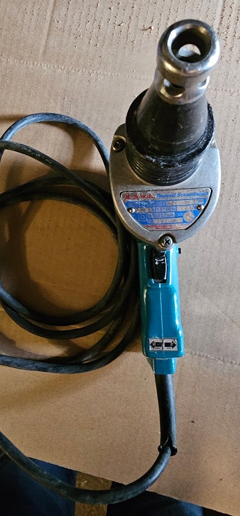 MAKITA SCHROEF MACHINE OP 220 VOLT ZONDER BIT HOUDER, Ophalen of Verzenden, Gebruikt, Minder dan 400 watt, Boor- en Schroefmachine