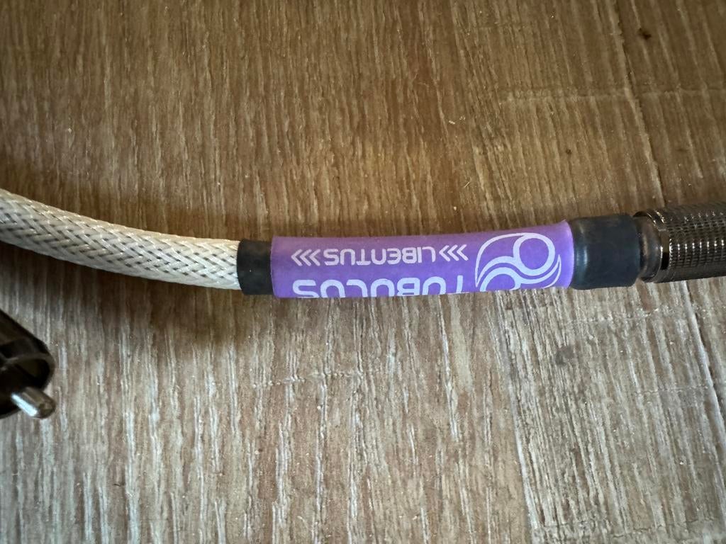 Tubulus Libentus RCA 75 cm, Info@tubulusaudio.com, Ophalen of Verzenden, Zo goed als nieuw, Interlink-kabel