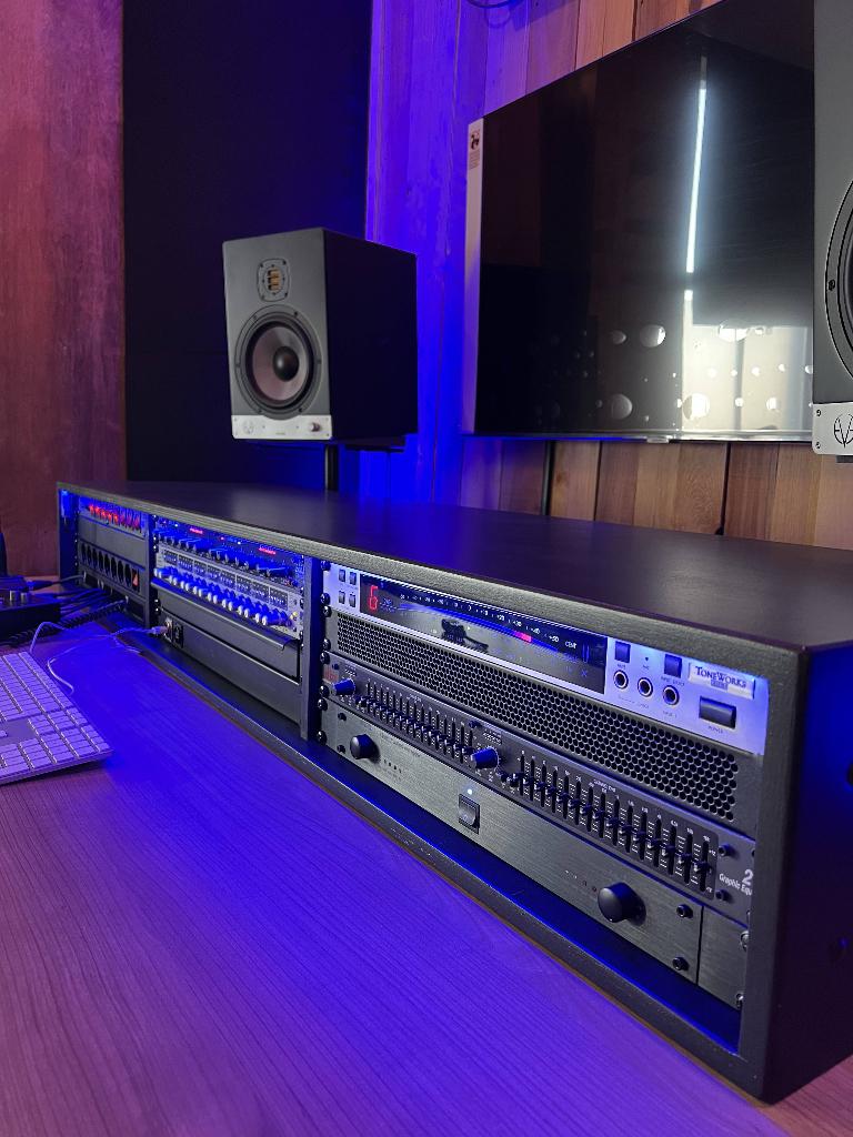 Studio desk meubel 19" rack, Ophalen, Zo goed als nieuw, Audio