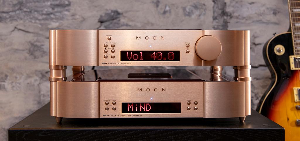 Moon Millesime Red " 40th Anniversary Edition System, Ophalen, Zo goed als nieuw, Overige merken