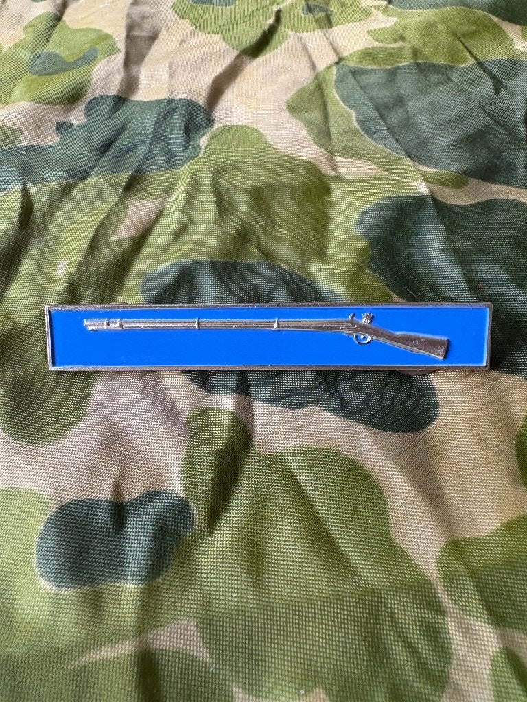 Tweede wereldoorlog US expert infantry badge, Verzamelen, Ophalen of Verzenden, Landmacht, Amerika, Embleem of Badge