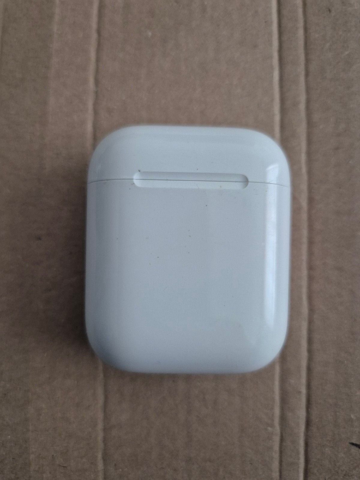 Apple Airpods Case A1602 (alleen case) 1e/2e gen, Gebruikt, Ophalen of Verzenden, Apple, Batterij-indicator