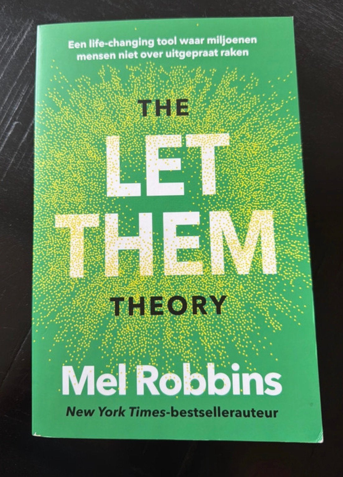 The let them theory, Ophalen of Verzenden, Zo goed als nieuw