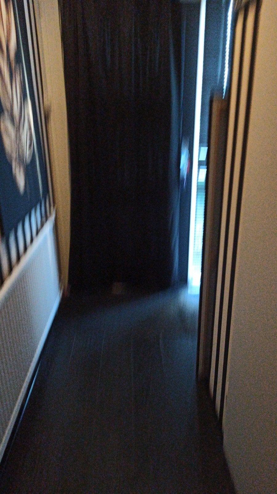 2 verduisterde gordijnen