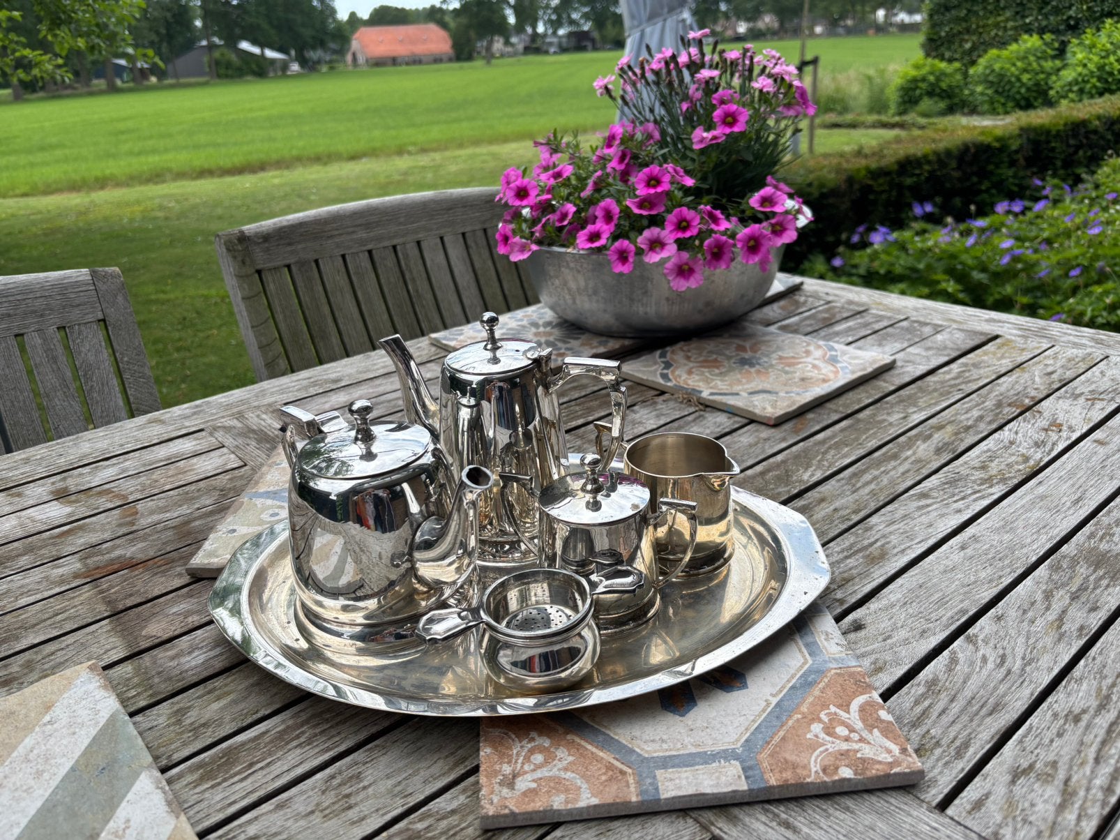 Verzilverd servies epns, Ophalen