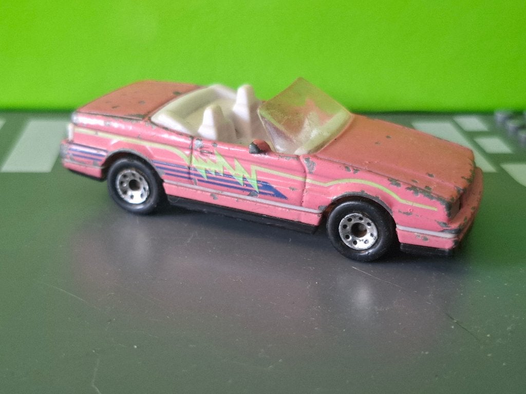 Matchbox - Cadillac Allante [roze] 1/60 1, Ophalen of Verzenden, Gebruikt, Auto