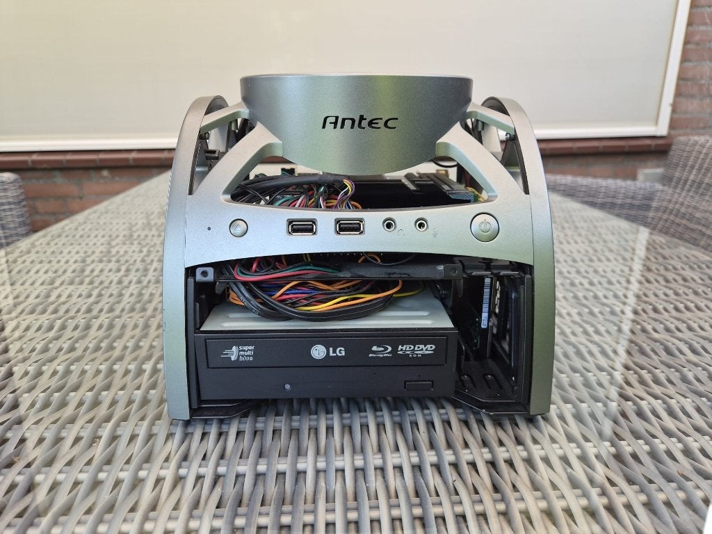 HTPC Antec Skeleton Mini Asus E35M1-I Deluxe DVI HDMI, Ophalen, Gebruikt, HDD, Minder dan 2 Ghz