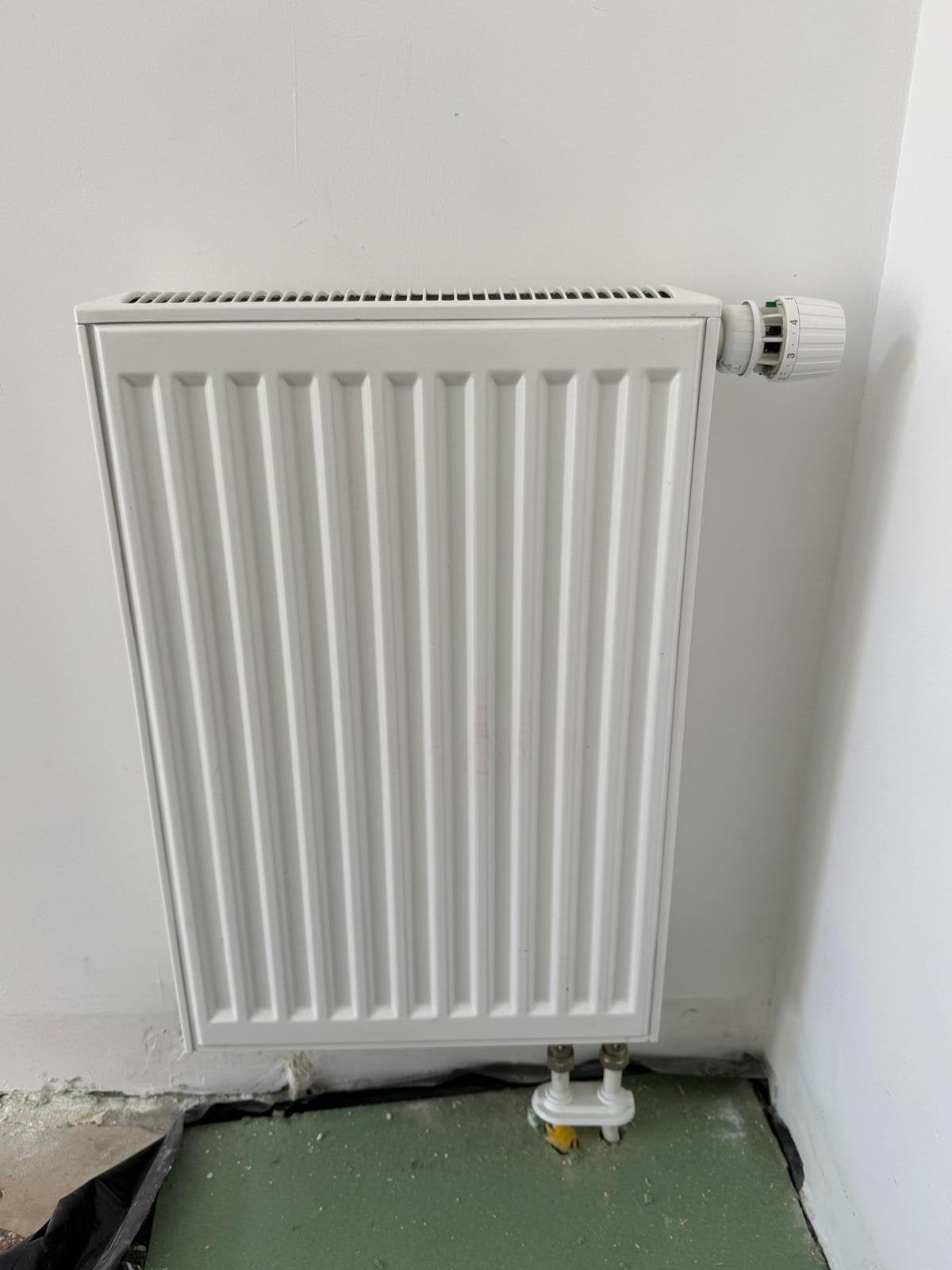 Danfoss radiator met thermostaatknop 45x60 cm, Ophalen, 30 tot 80 cm, Gebruikt, Radiator