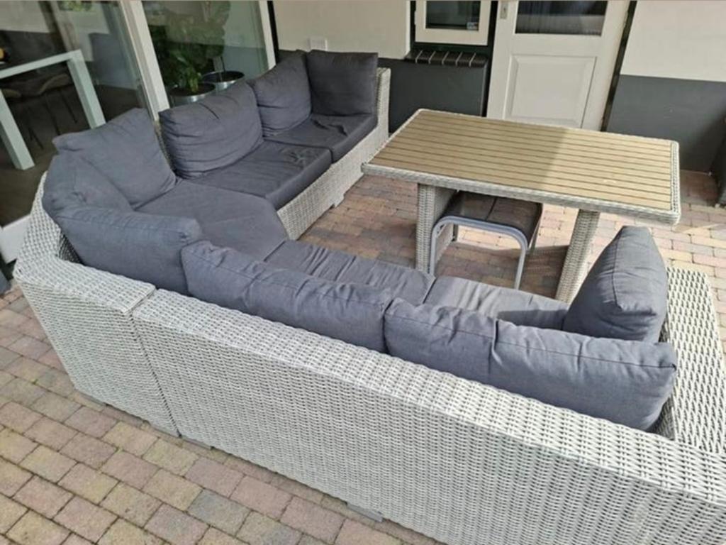 Lounge set, Ophalen