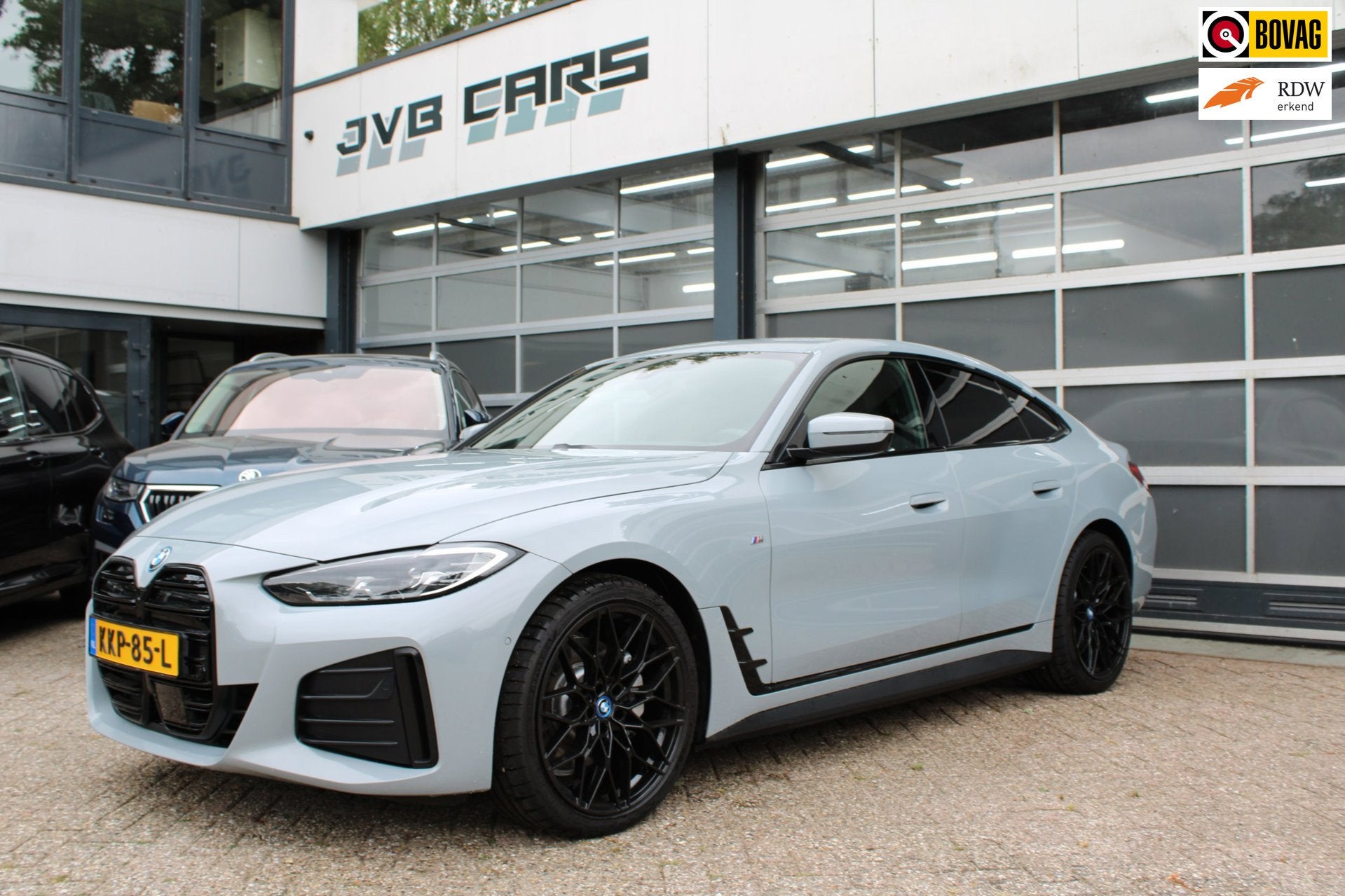 BMW I4 EDrive40 High Executive 84 kWh/M-pakket/Leder/head-up, Auto's, Achterwielaandrijving, Zwart, Automatische klimaatregeling