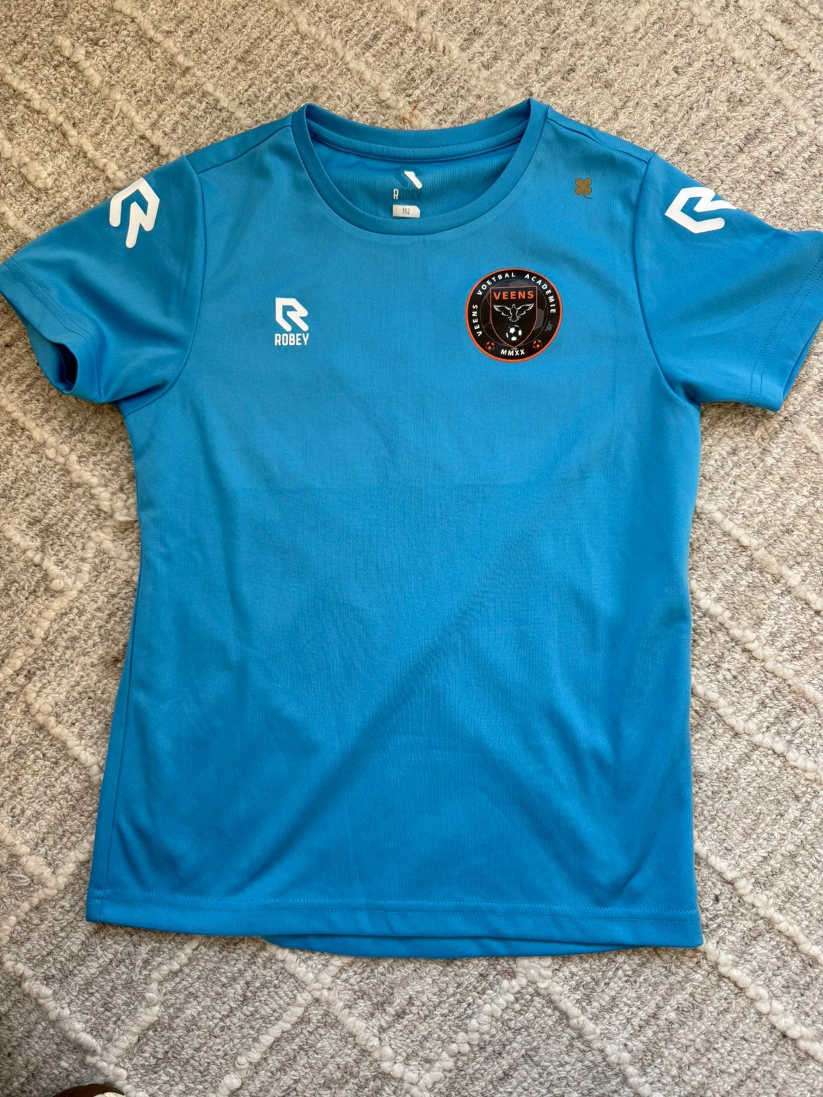 Mooi blauw voetbalshirt van Veens Voetbal Academy maat: 152, Maat XS of kleiner, Ophalen of Verzenden, Zo goed als nieuw, Shirt