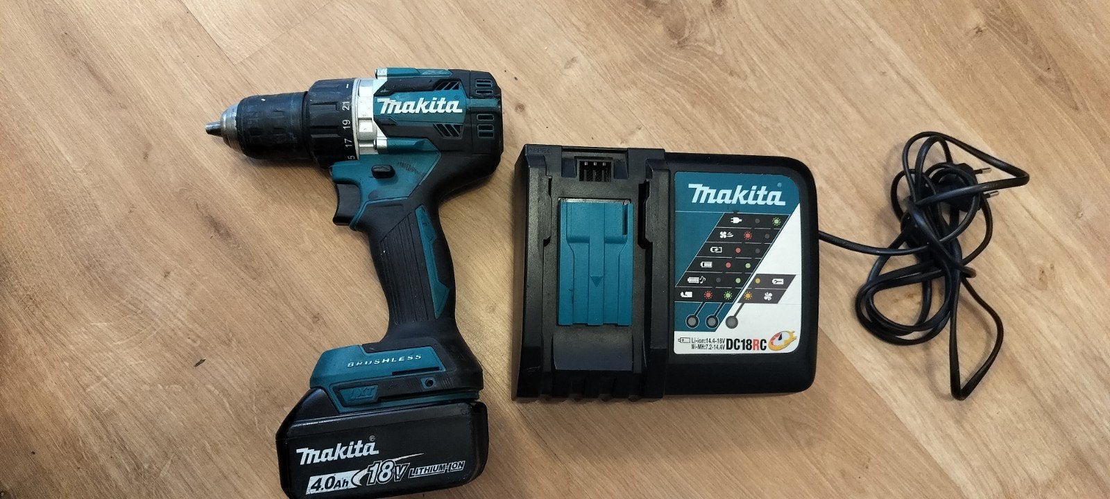 Makita ddf 484, Doe-het-zelf en Verbouw, Gereedschap | Boormachines, Ophalen of Verzenden, Boor- en Schroefmachine