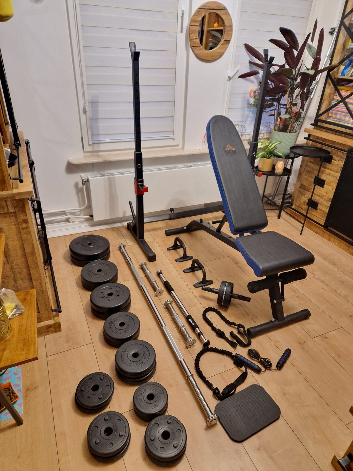 squatrek bankje met stng 70kg gewichten en accesories, Ophalen, Zo goed als nieuw, Fitnessbank