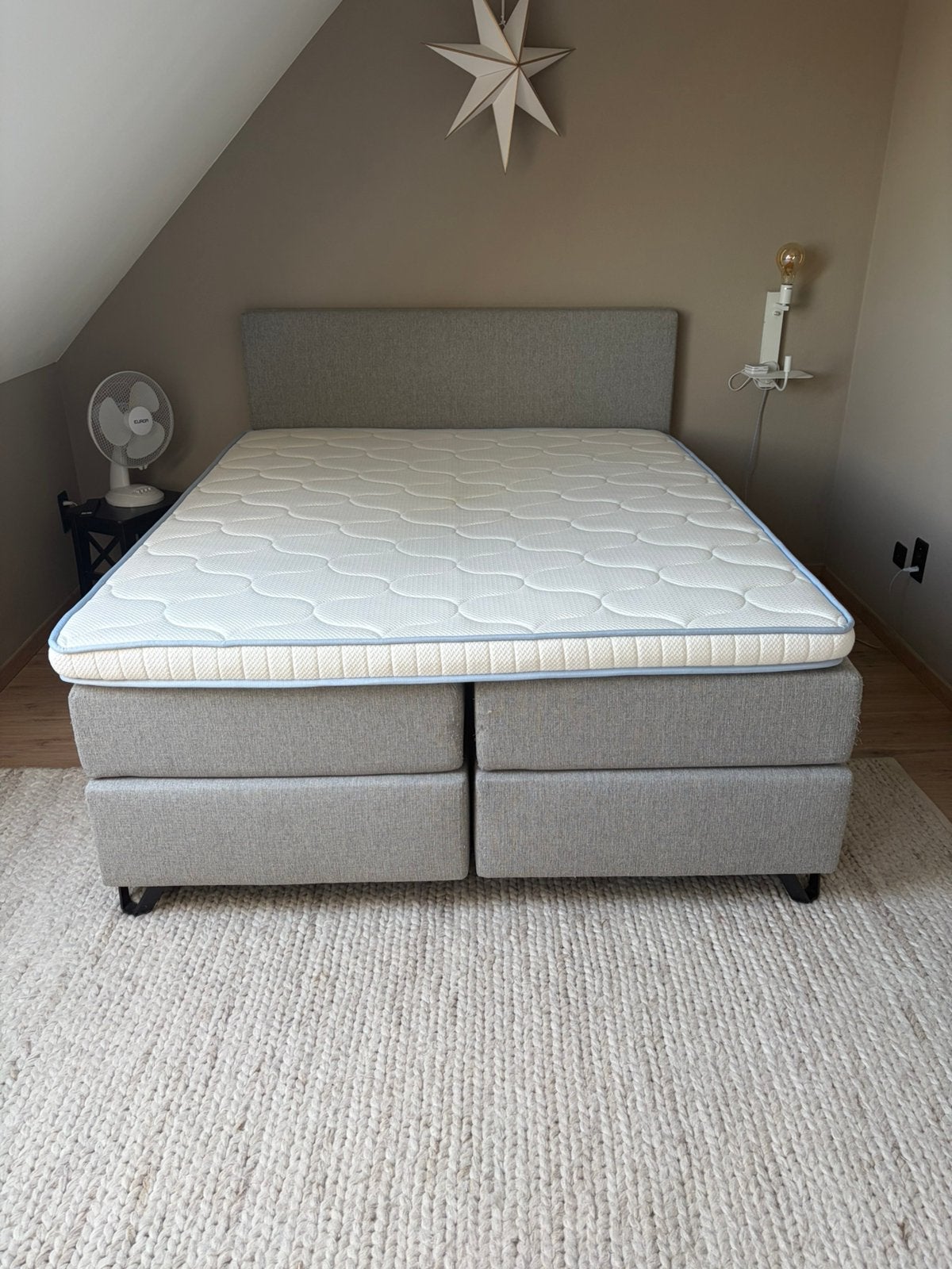 Swiss Sense boxpring 160x200cm - licht grijs, Ophalen, Tweepersoons, Zo goed als nieuw, Grijs