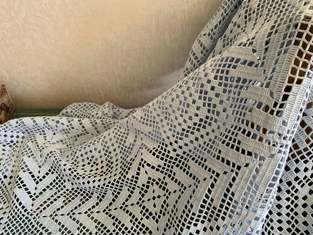 Vintage gehaakt sprei - lichtblauw, Huis en Inrichting, Gebruikt, Ophalen of Verzenden, Deken of Dekbed, Overige maten