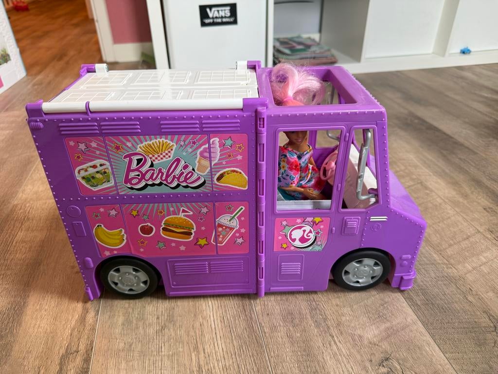 Barbie Foodtruck met accessoires en Barbie met beenprothese, Kinderen en Baby's, Ophalen, Gebruikt, Meisje
