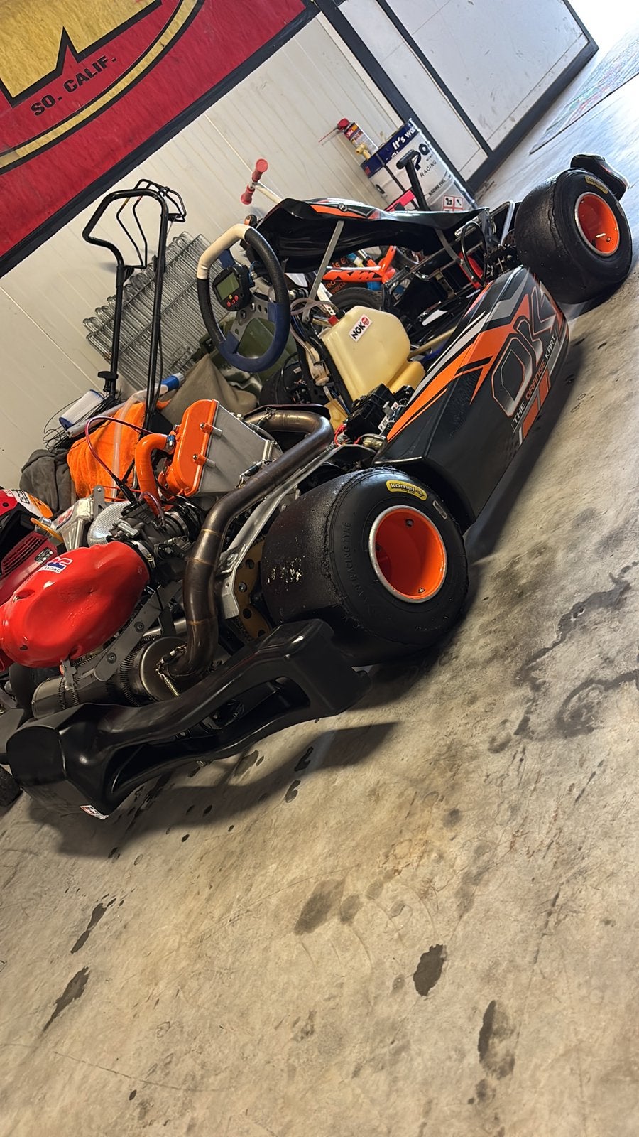 Vampire, Ophalen of Verzenden, Zo goed als nieuw, Kart