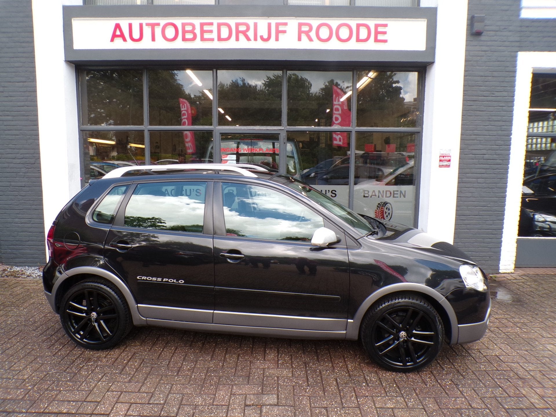 Volkswagen Polo 1.4-16V Automaat 5-Drs Cross TOP STAAT,GOED, Auto's, Volkswagen, Gebruikt, Elektrische ramen, 4 cilinders, Met garantie (alle)
