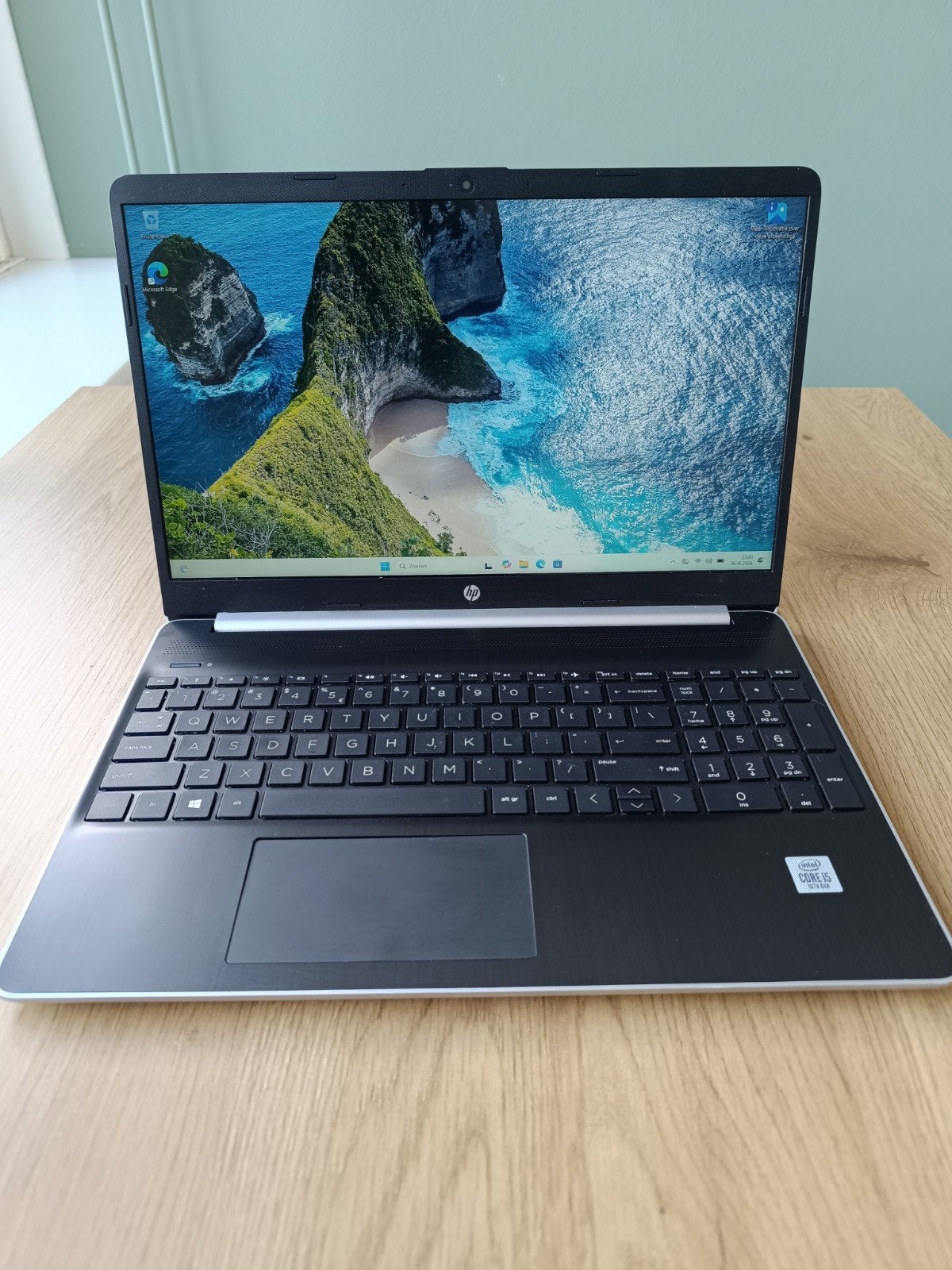 Laptop HP i5 10th , 256ssd , 4gb ., Computers en Software, 2 tot 3 Ghz, Ophalen of Verzenden, Zo goed als nieuw, SSD