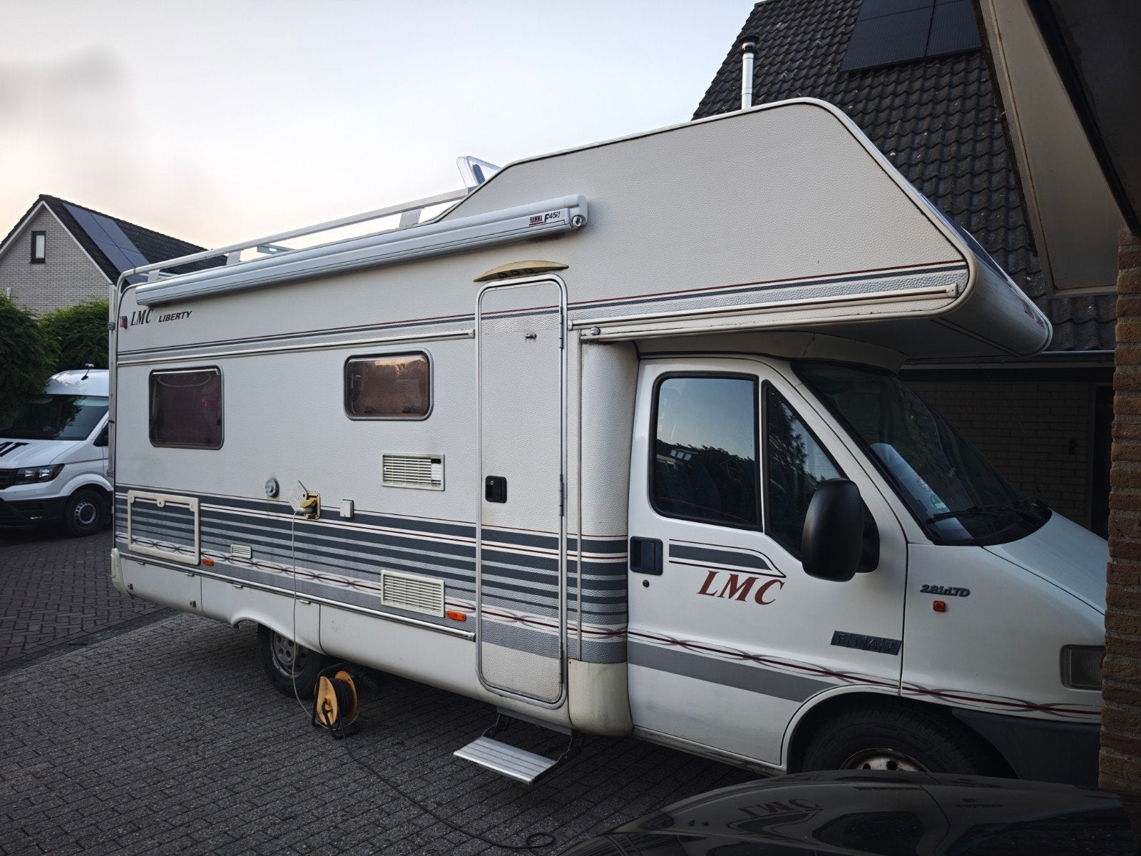 LMC camper 6 persoons BJ 2001 2.8 jtd, Caravans en Kamperen, Campers, Alkoof, Fiat, Particulier, Tot en met 6