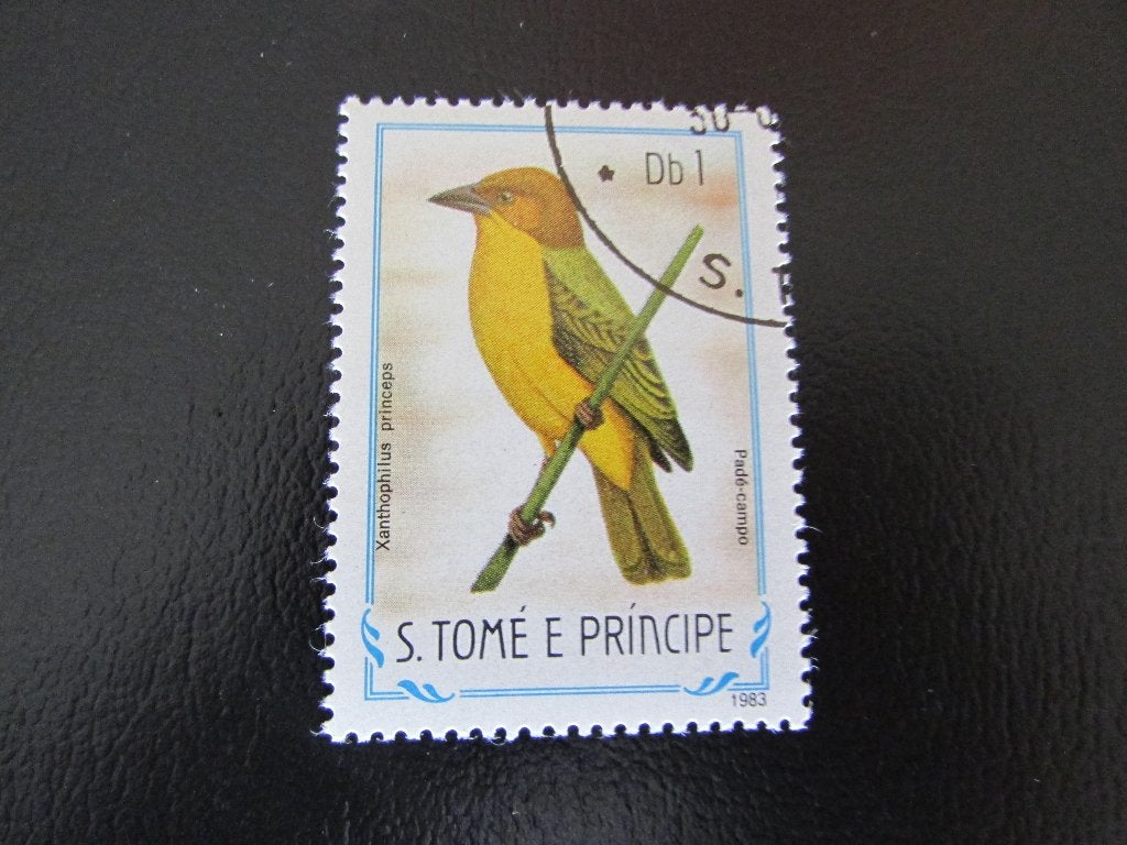 Postzegel Vogel: Gouden Wever uit Sao-Tomé, Ophalen of Verzenden, Gestempeld, Dier of Natuur