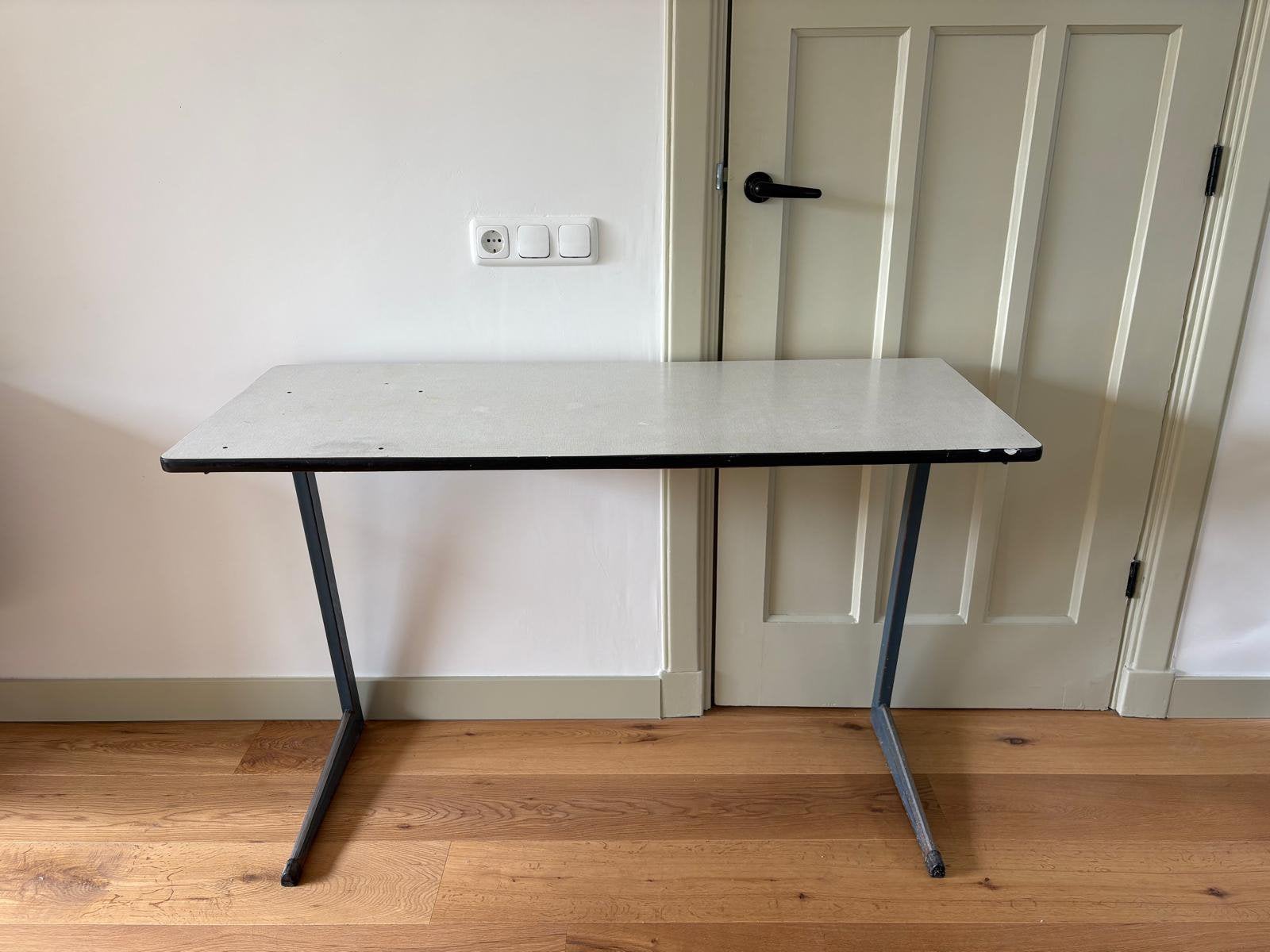 Vintage schoolbankje, Ophalen, Gebruikt, 120 cm, Schoolbureau