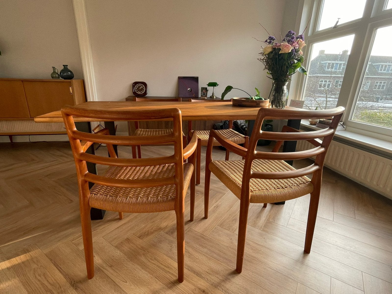 Set van 2 Niels Otto Møller Model 68 eetkamerstoelen, Ophalen, Gebruikt, Bruin, Vier