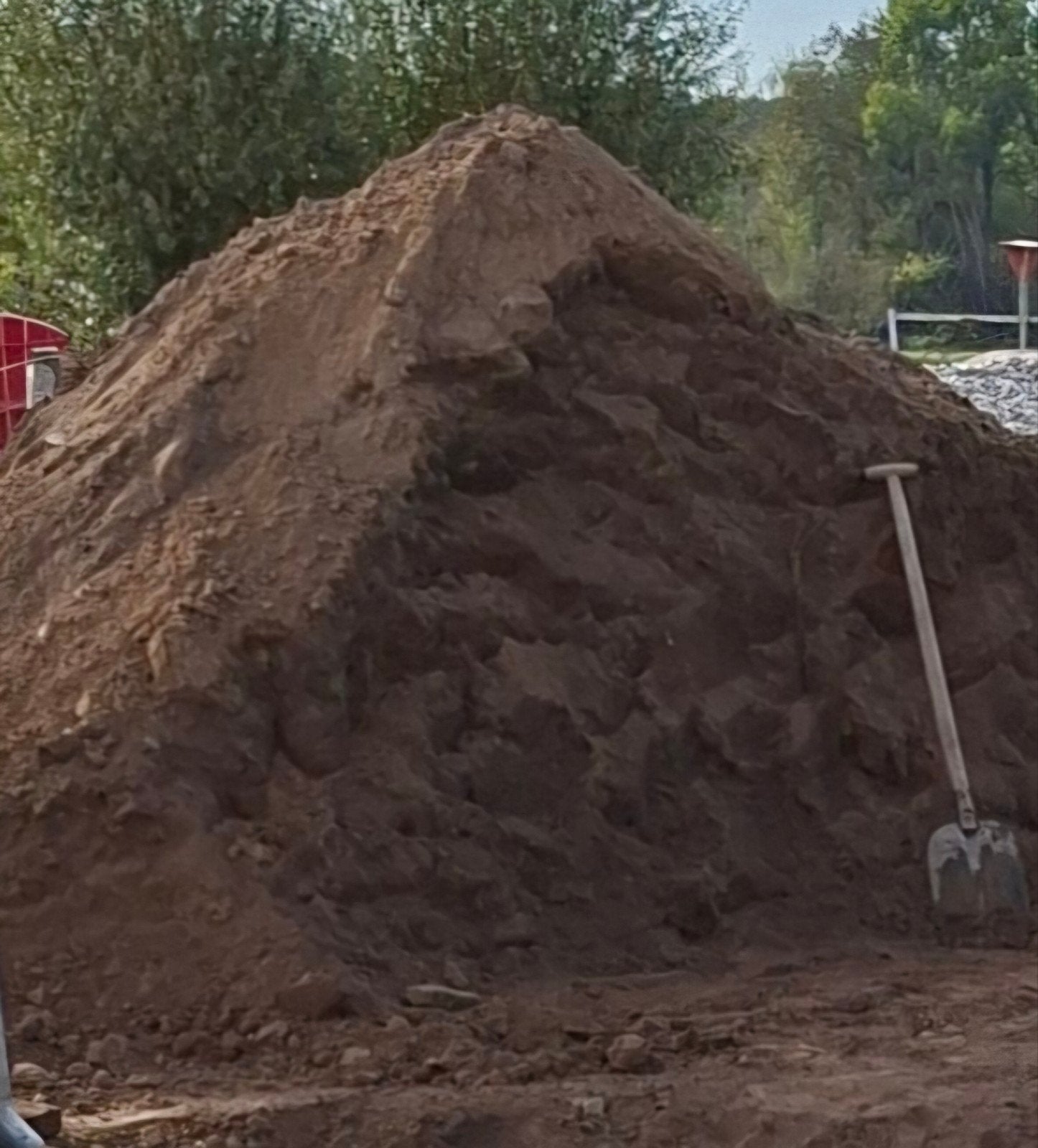 Zwarte grond / ophoogzand / tuinaarde gratis, Ophalen, Gebruikt, Ophoogzand