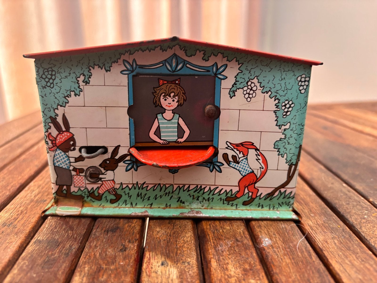 Vintage blikken spaarpot met sprookjesfiguren, Ophalen of Verzenden