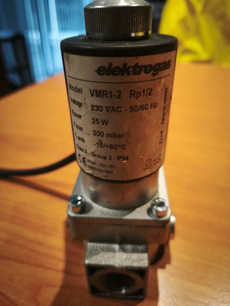 Glas klep 230 volt 1/2", Doe-het-zelf en Verbouw, Ophalen, Koper, Overige typen