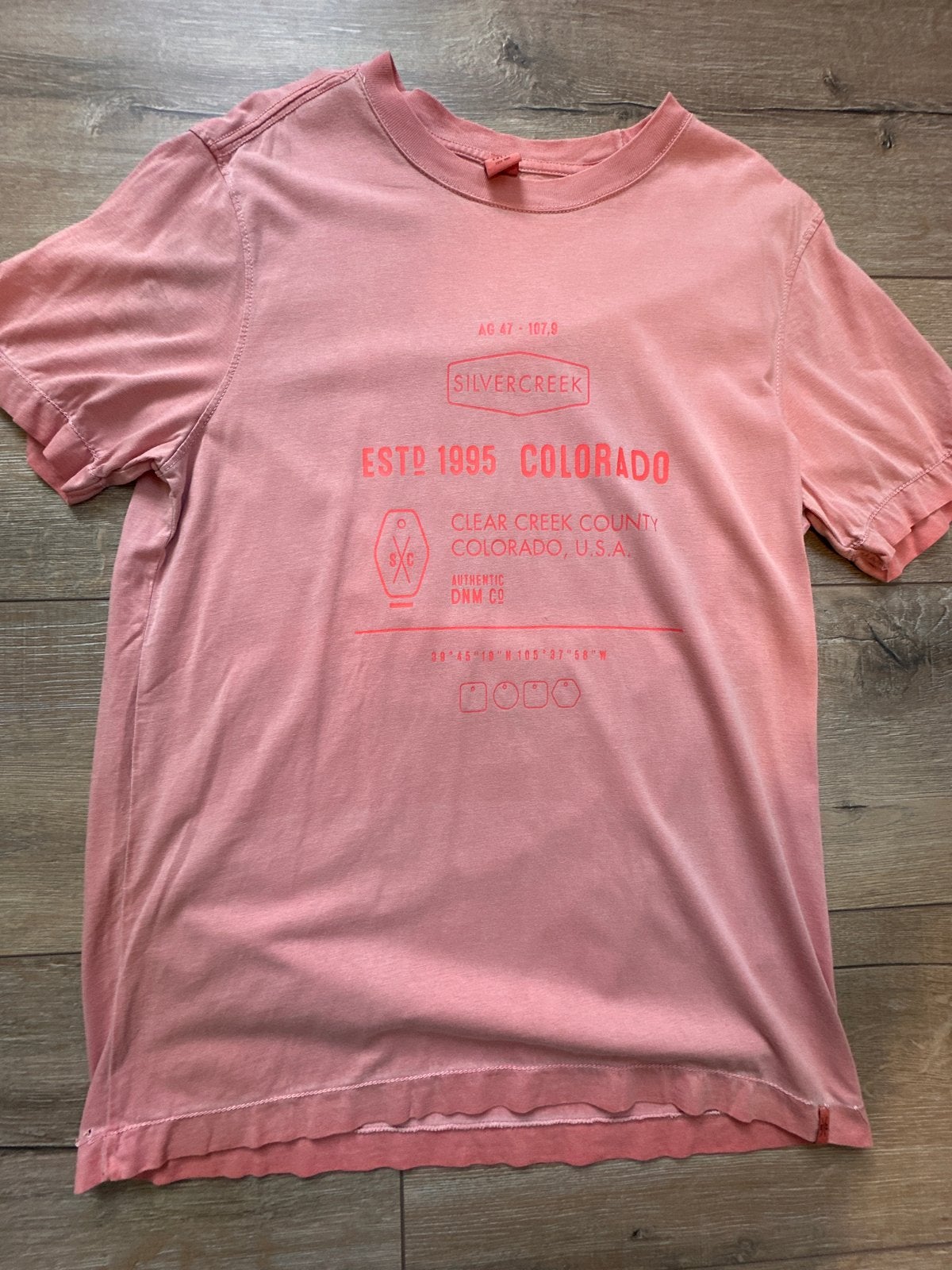 Silvercreek T-shirt Maat L - Roze met print, Kleding | Heren, Ophalen of Verzenden, Gedragen, Maat 52/54 (L), Roze