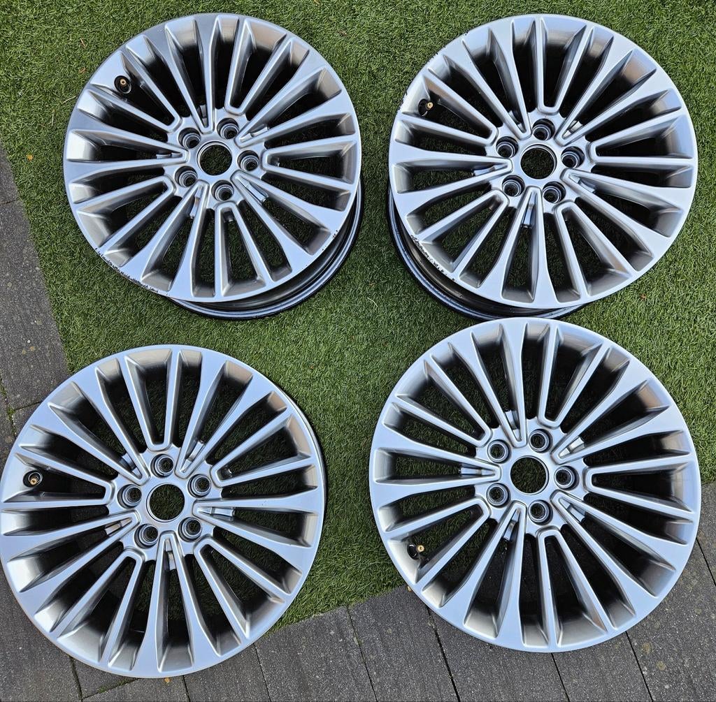 Ford Focus MK4 17 inch velgenset, Ophalen