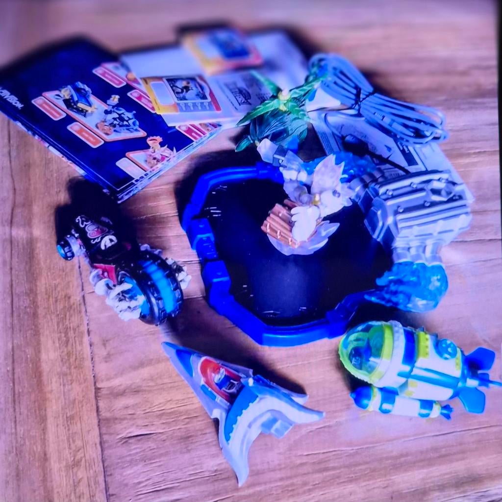 Skylanders Superchargers met o.a  Activision posters en, Spelcomputers en Games, Games | Nintendo Wii, 2 spelers, Ophalen of Verzenden