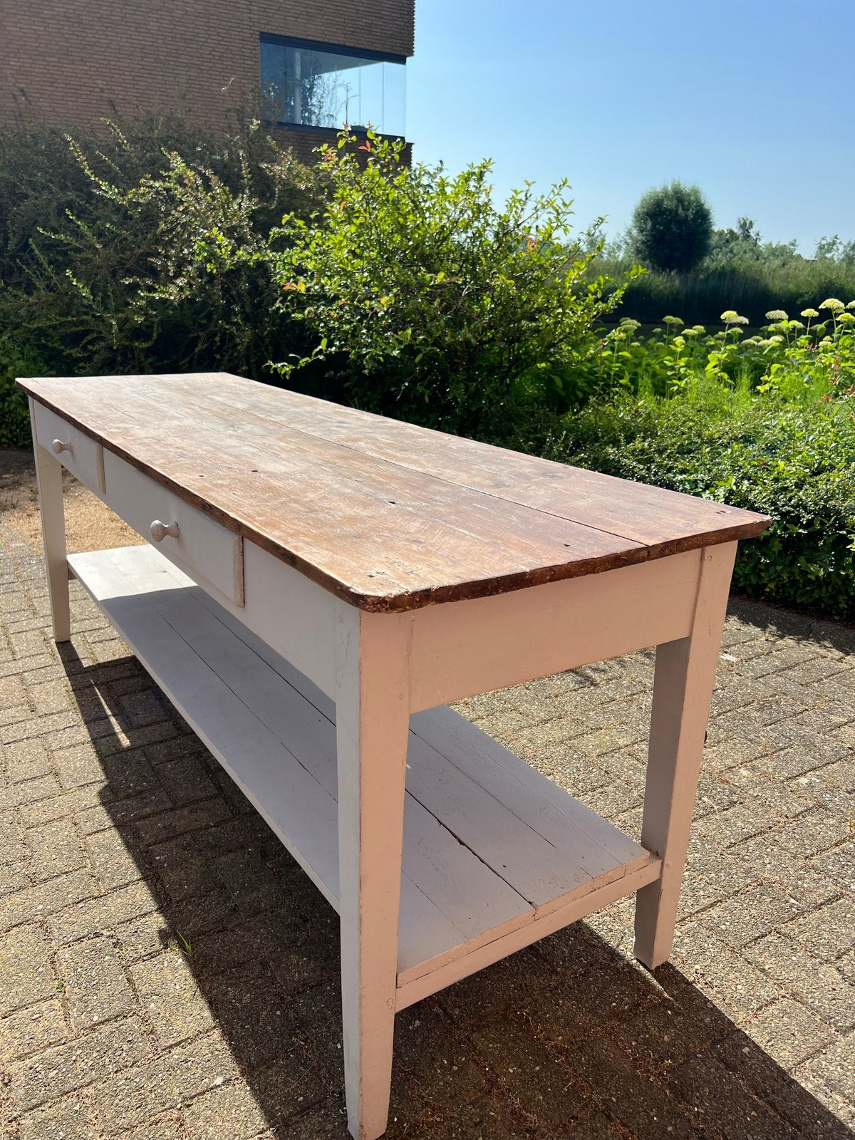 Vintage werktafel / keukentafel met lades en onderblad, Ophalen, Gebruikt, 50 tot 75 cm, Rechthoekig