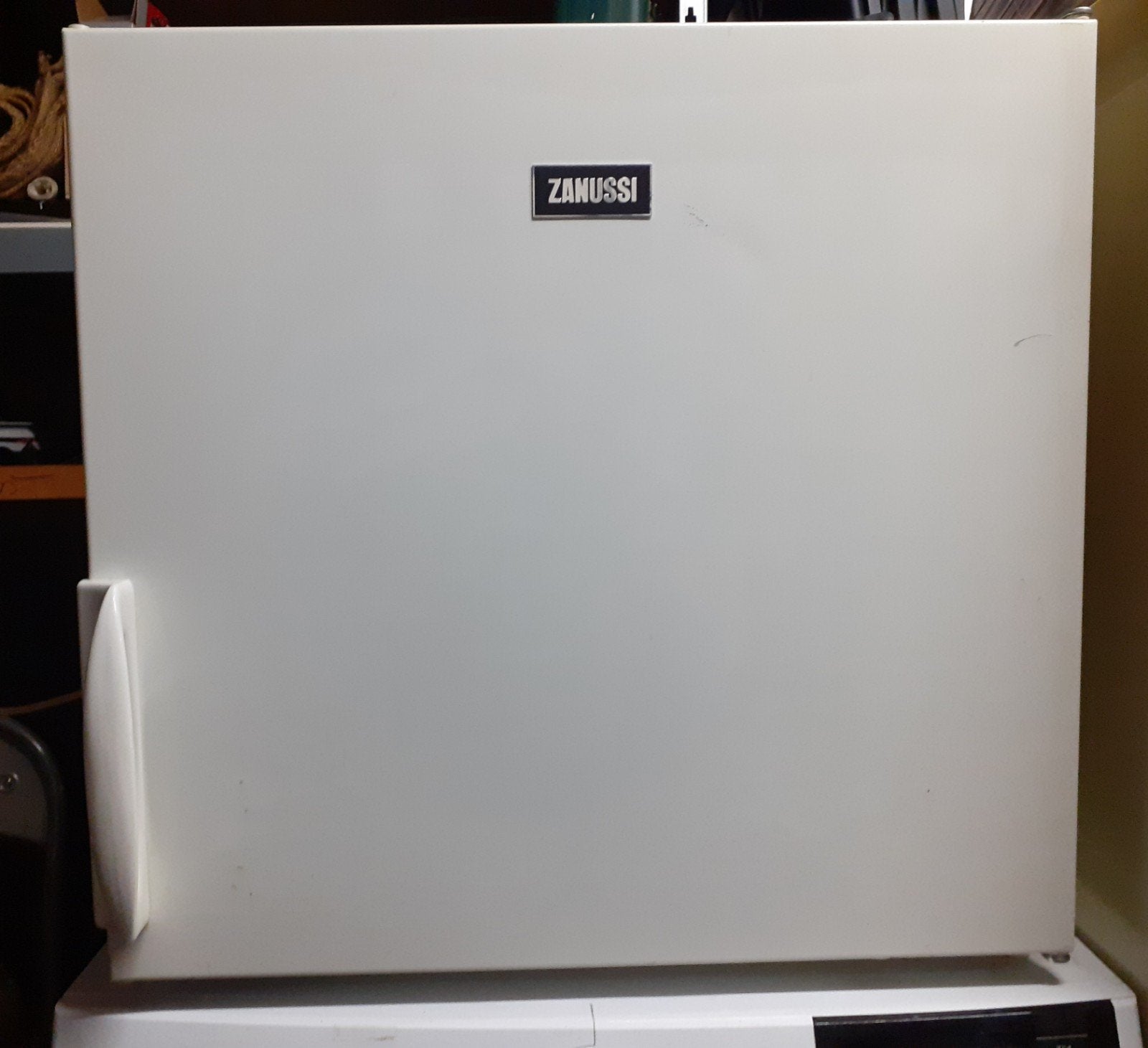 Zanussi ZFX51400WA Vrieskast - Compact en Efficiënt, Witgoed en Apparatuur, Gebruikt, Minder dan 85 cm, Minder dan 60 cm, Vrijstaand