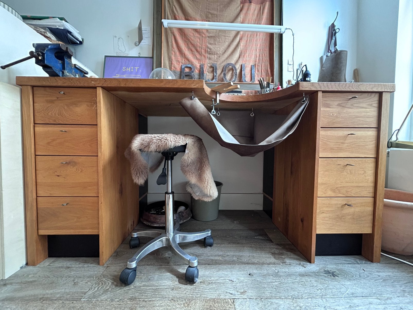 Professionele massief eiken juwelierswerkbank/stavelij, Doe-het-zelf en Verbouw, Ophalen, Zo goed als nieuw, 170 cm of meer