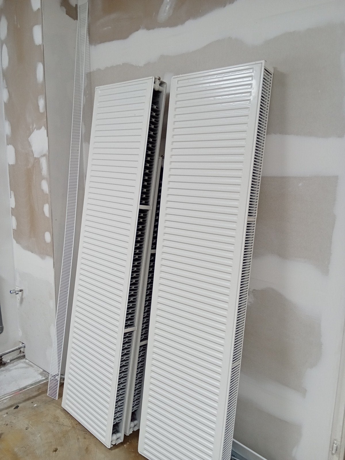 nette radiatoren, Ophalen, 30 tot 80 cm, Radiator, Zo goed als nieuw