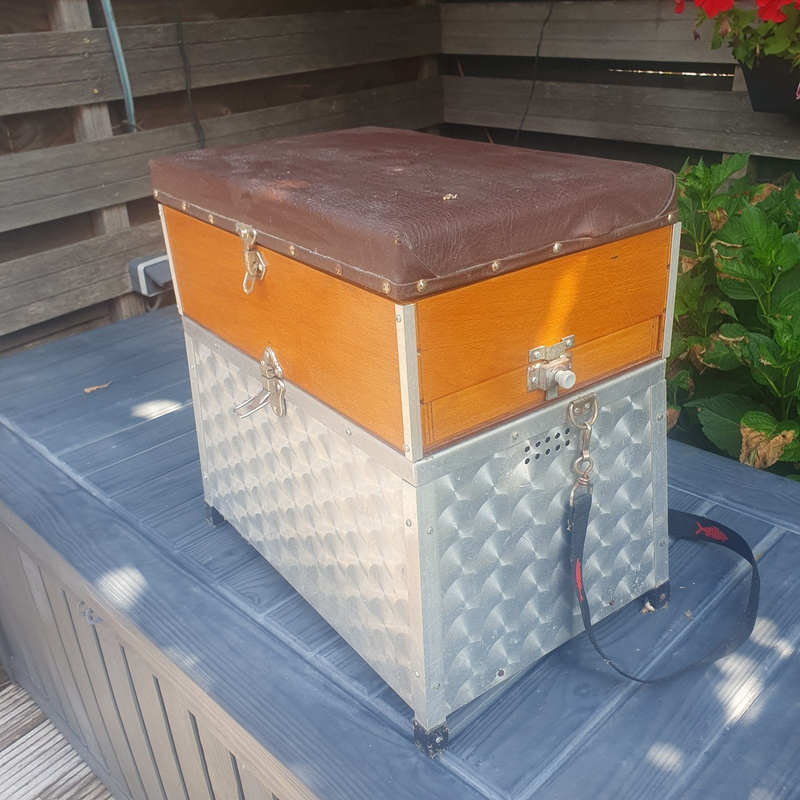 Viskoffer waar je op kan zitten, Ophalen, Gebruikt, Koffer of Tas