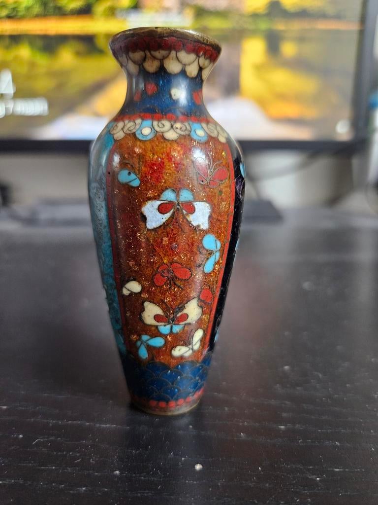 19e eeuws miniatuur cloisonné vaasje, Antiek en Kunst, Antiek | Vazen, Ophalen of Verzenden