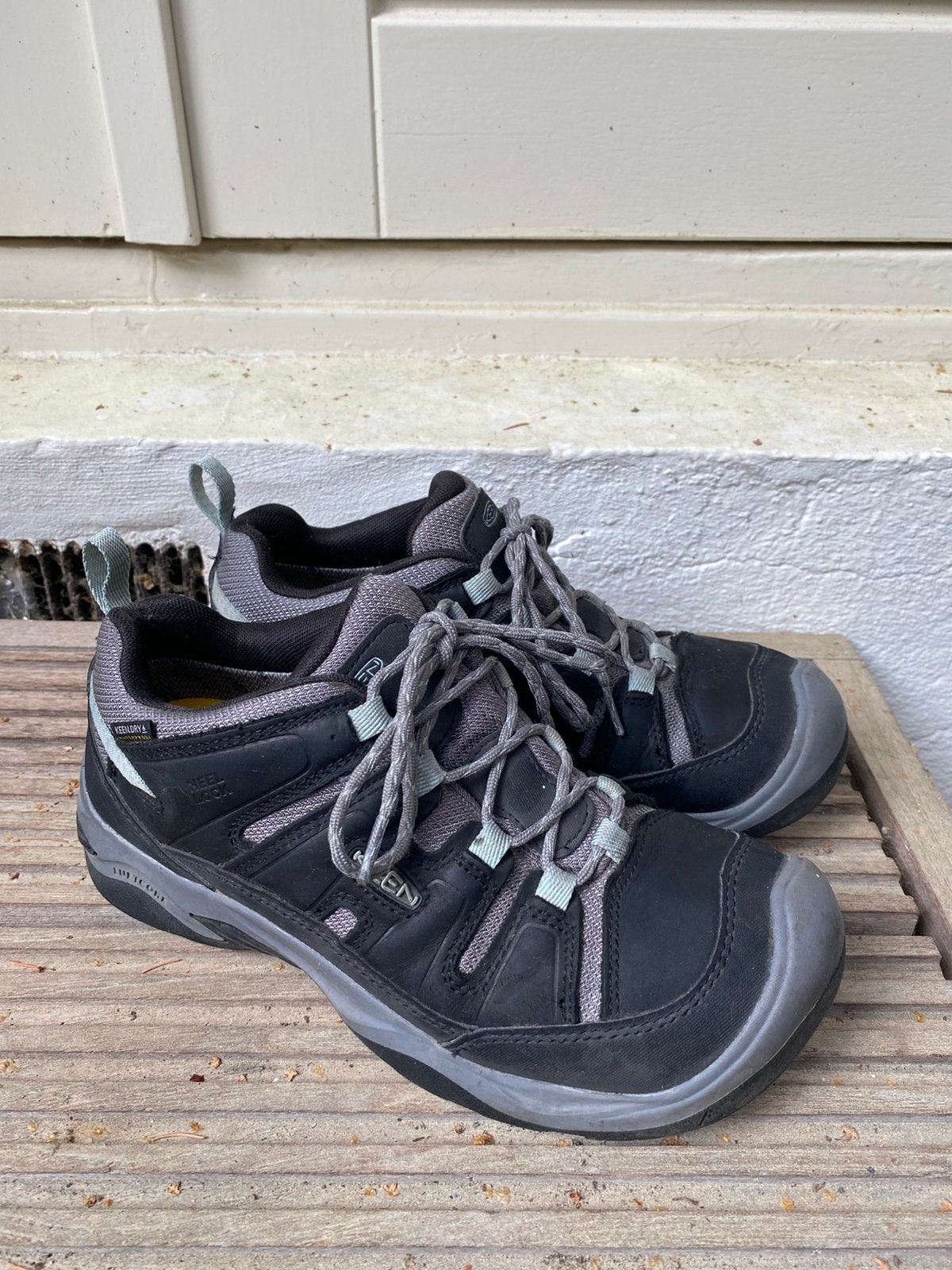 Keen Circadia maat 39, Ophalen of Verzenden, Zo goed als nieuw, Schoenen