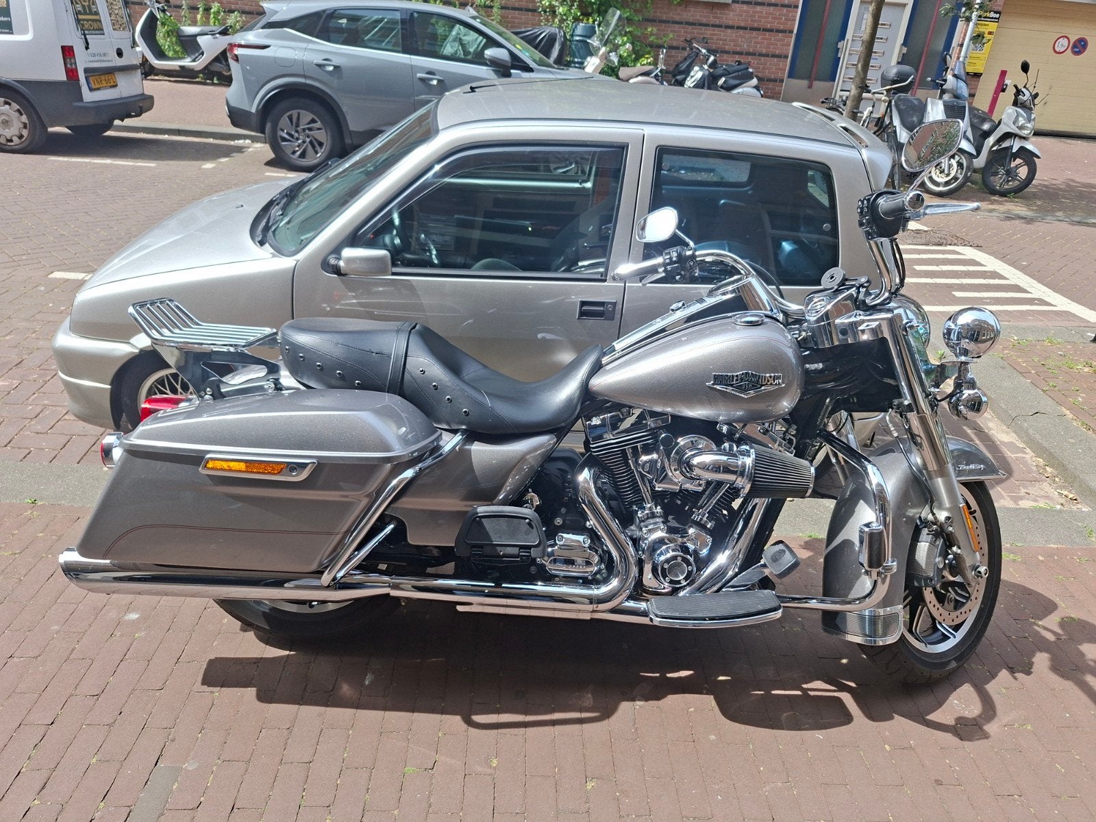 Harley davidson Road king 5Hd bj 2016 blok 103 Ci, Cruise Control, 2 cilinders, 1690 cc, Occasion