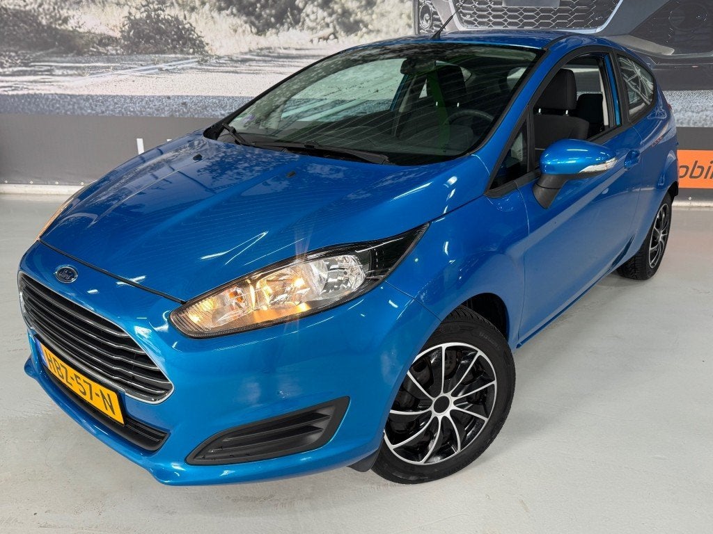 Ford FIESTA 1.0 CHAMPION / Cruise control / Airco / Distribu, 65 pk, Euro 5, Gebruikt, Blauw