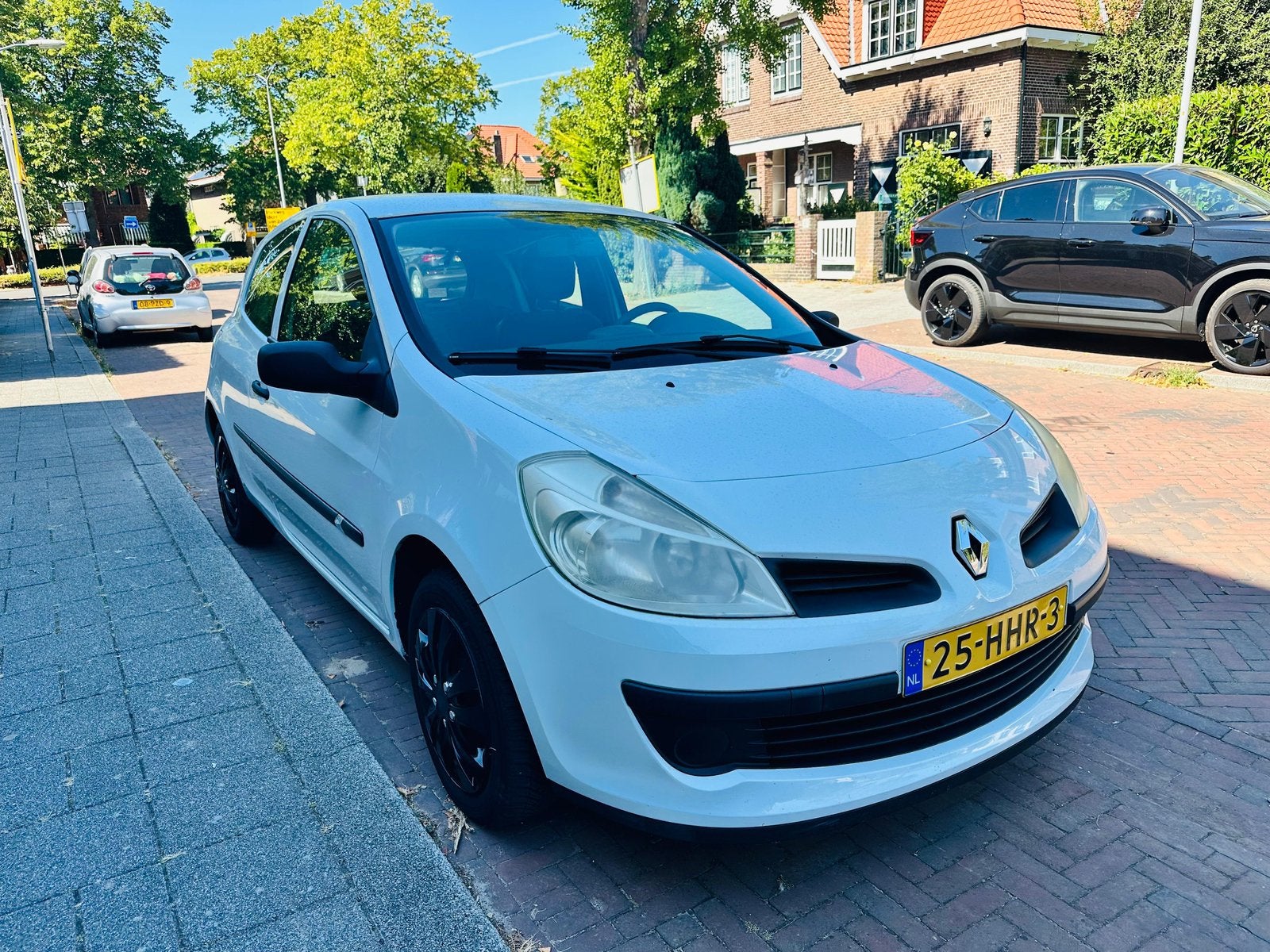 Renault Clio 1.2 16V 3-DRS 2008 ,Wit , Airco, Auto's, Renault, Voorwielaandrijving, 535 kg, 74 pk, 4 cilinders