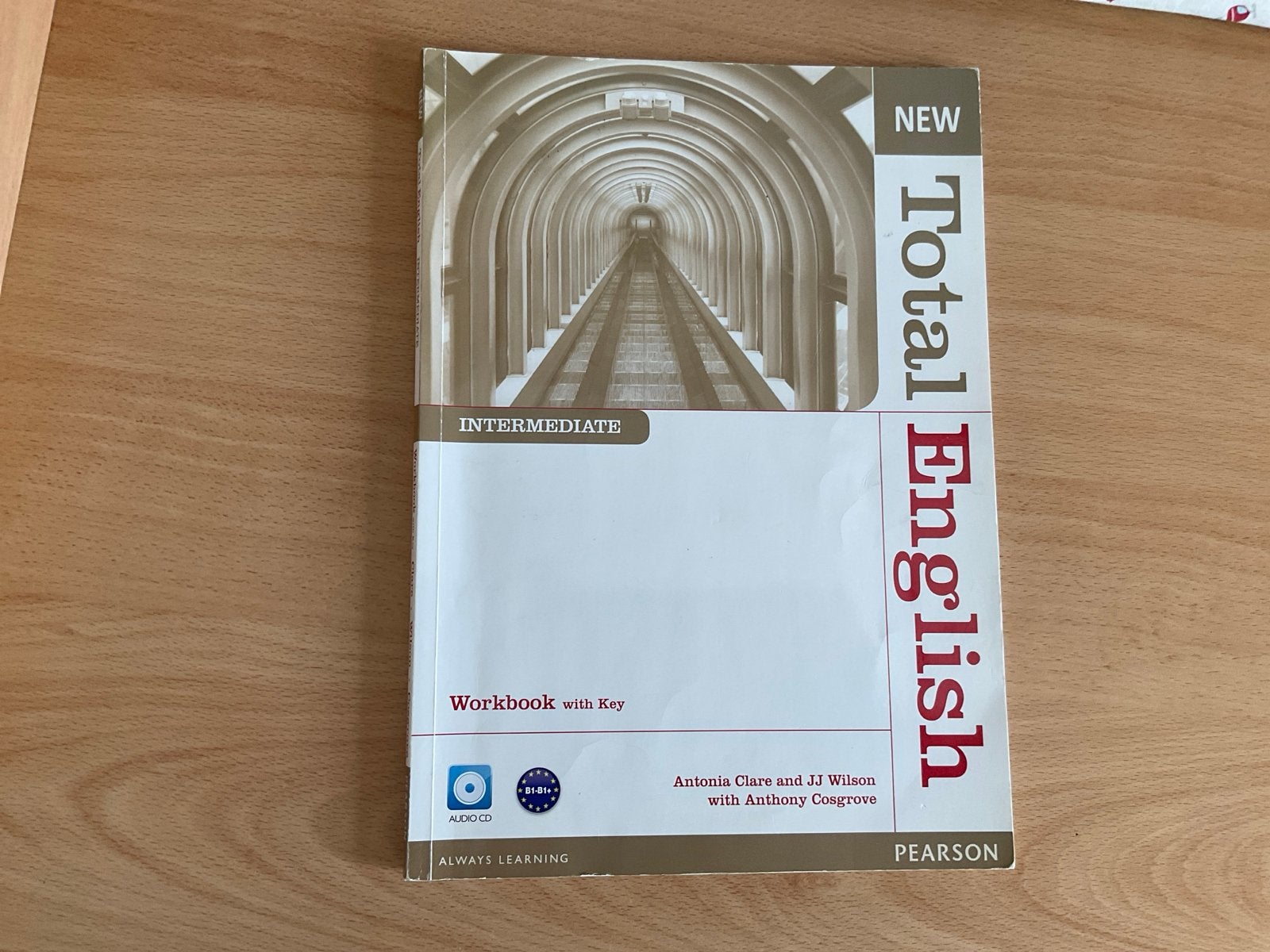 Total English Intermediate Workbook with Key + Audio CD, Ophalen of Verzenden, Zo goed als nieuw, Non-fictie