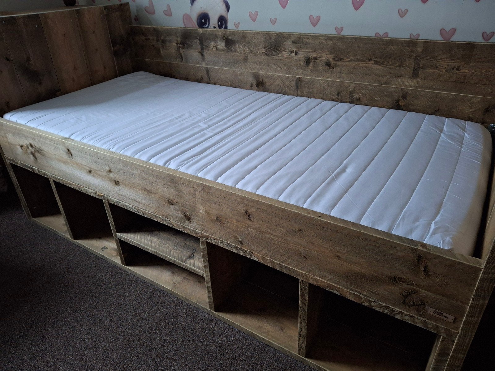 (bijna nieuwe) Steigerhouten bedbank + matras +opberg vakken, Ophalen, 90 cm, Eenpersoons, Bruin