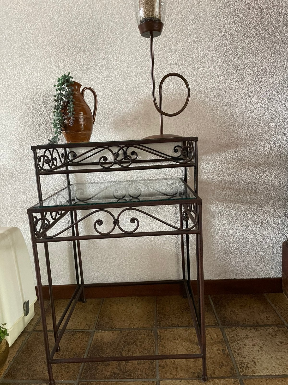 Bijzettafeltjes, 2 stuks, staal met glas, Ophalen, 50 tot 100 cm, Glas, Zo goed als nieuw