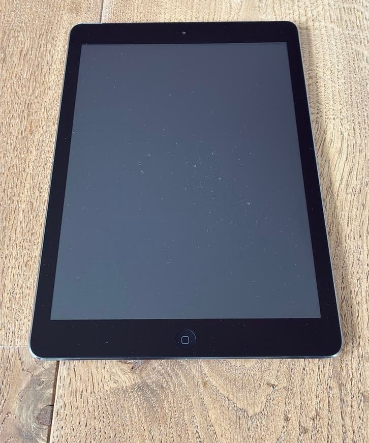 iPad Air 32Gb Wifi + Celluar Space grijs, Computers en Software, 10 inch, 32 GB, Apple iPad Air, Ophalen of Verzenden